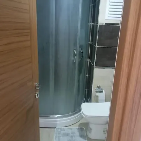 Для Большой Компании *